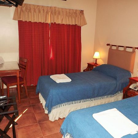 Hotel Escala Uno Santo Tomé Habitación foto