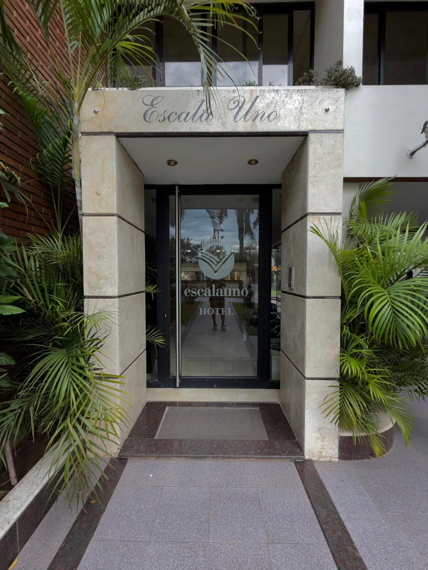 Hotel Escala Uno Santo Tomé Exterior foto