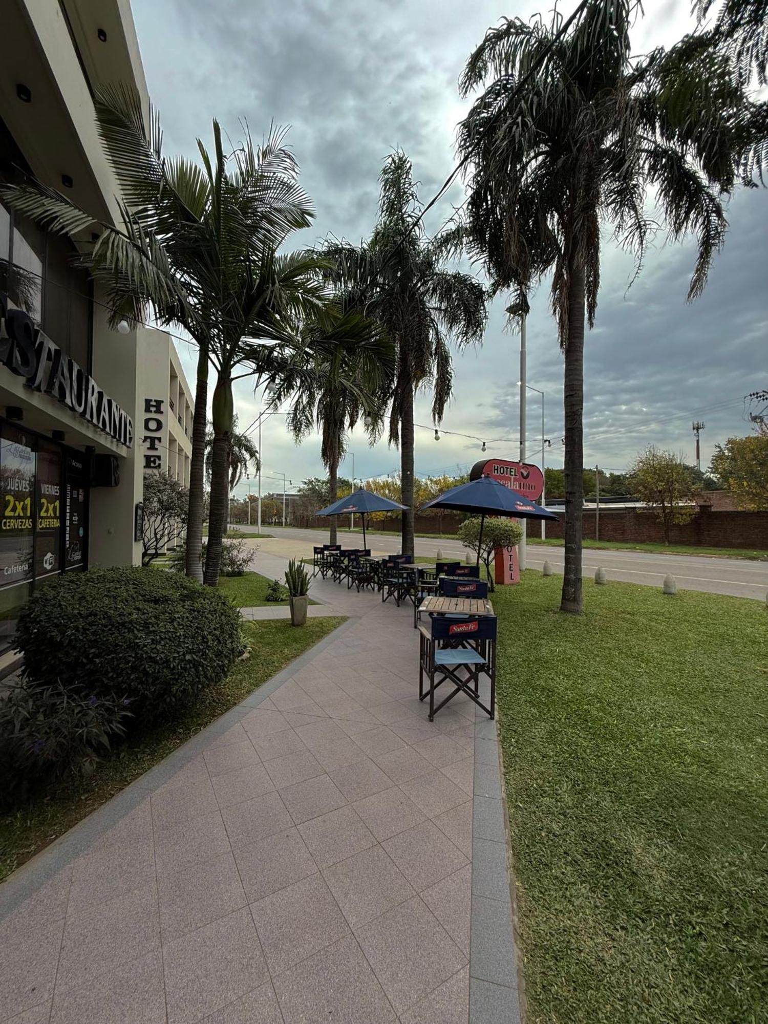Hotel Escala Uno Santo Tomé Exterior foto